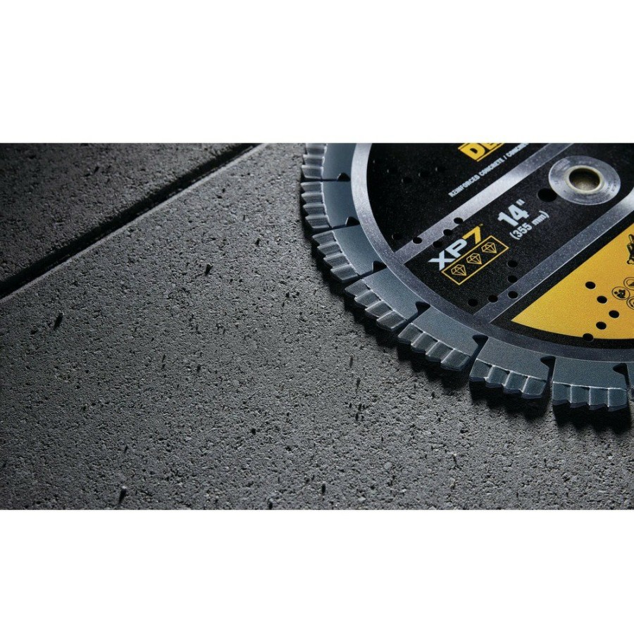 Power Tool Accessories Dewalt Circular Saw Blades | Dewalt Dw47437 14 In. Xp7 Reinforced Concrete Segmented Diamond Blade